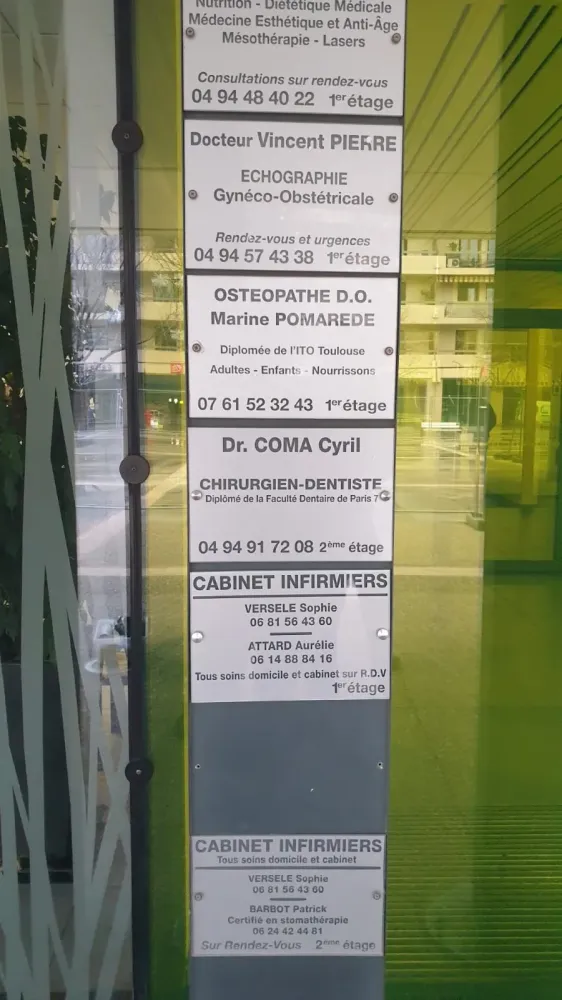 signalétique-intérieure-autour-de-toulon (1webp